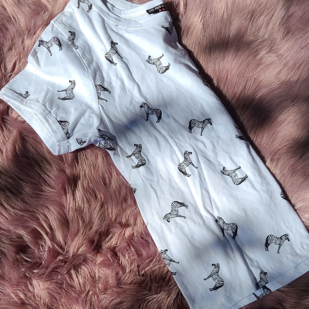Crop Top Zebra Size Medium